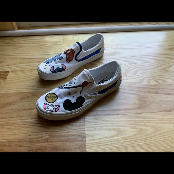 Customizable Vans - Picture 1 of 2